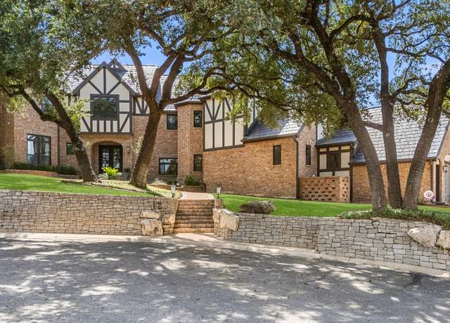 Property at 12 Mayborough Ln, San Antonio, TX 78257-1242, 5 beds, 6 baths