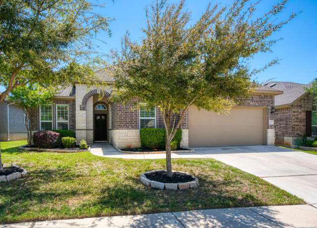 Property at 919 Hi Path, New Braunfels, TX 78130, 3 beds, 2.5 baths