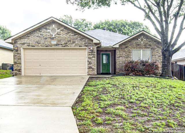 Property at 2209 Bentwood, New Braunfels, TX 78130, 3 beds, 2 baths