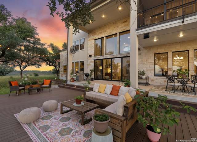 Property at 118 Sheridan, Canyon Lake, TX 78133, 4 beds, 4 baths