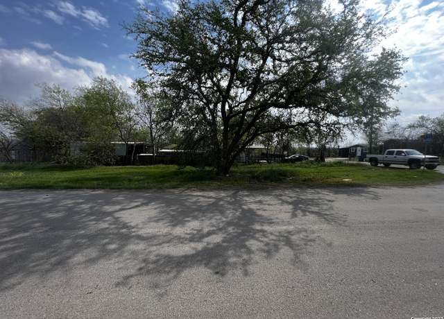 Property at 603 F St, San Antonio, TX 78220