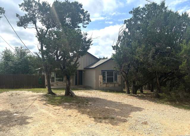 Property at 1232 Eastview Dr, Canyon Lake, TX 78133, 3 beds, 2 baths