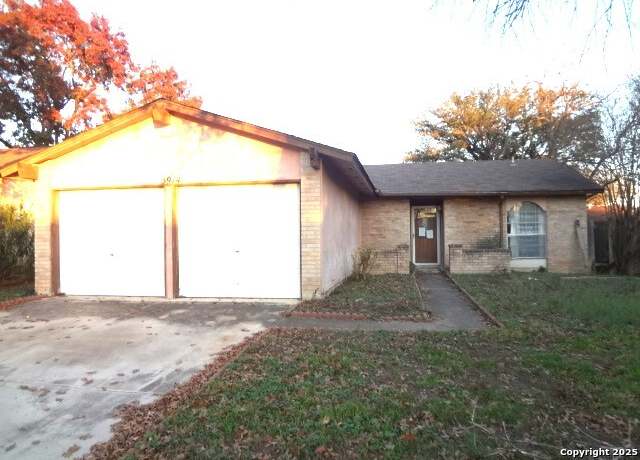 Property at 5914 Hidden Mist, San Antonio, TX 78250, 3 beds, 2 baths