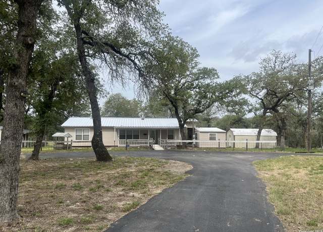 Property at 142 Lost Spgs, Floresville, TX 78114, 3 beds, 2 baths