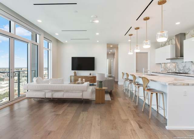 Property at 123 Lexington #1602, San Antonio, TX 78205, 3 beds, 3.5 baths