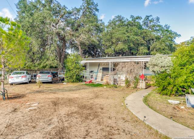 Property at 25219 Aue Rd, San Antonio, TX 78257, 7 beds, 4 baths