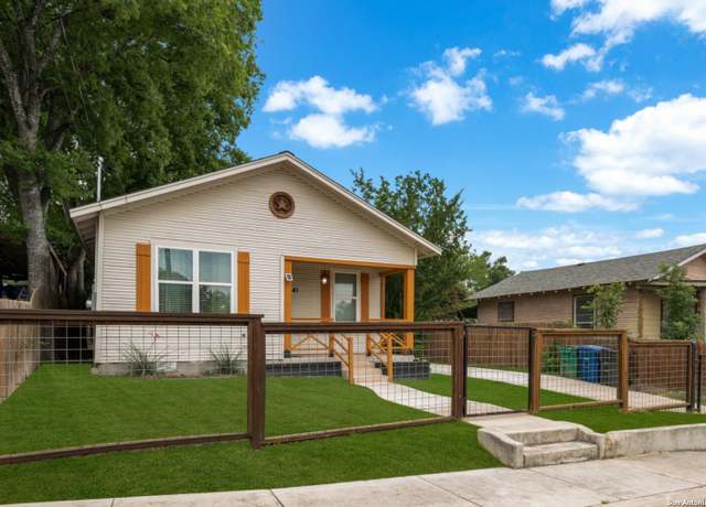 Property at 1341 Paso Hondo, San Antonio, TX 78202, 3 beds, 2 baths