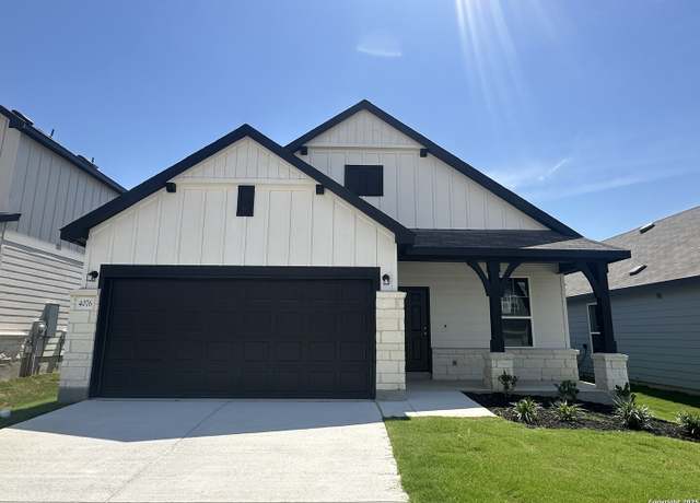 Property at 4076 Paddock Trl, Seguin, TX 78155, 4 beds, 2 baths