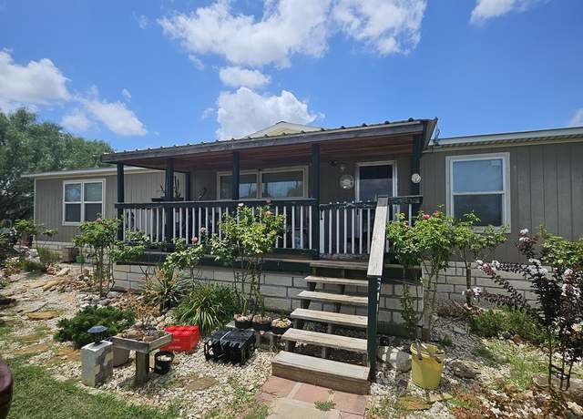 Property at 11916 Sulphur Spgs, Adkins, TX 78101, 3 beds, 2 baths