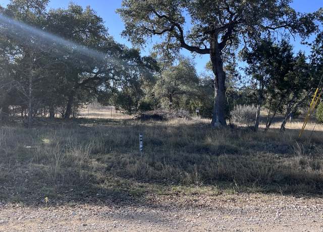 Property at 381 Lakeshore Ln, Bandera, TX 78003