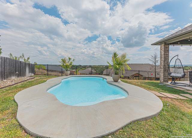 Property at 1911 High Rdg, Harker Heights, TX 76548, 3 beds, 2 baths