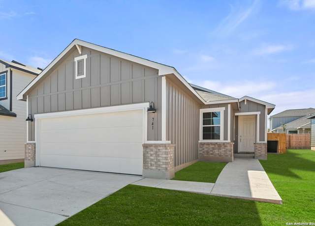 Property at 741 Whitman St, New Braunfels, TX 78130, 4 beds, 2 baths