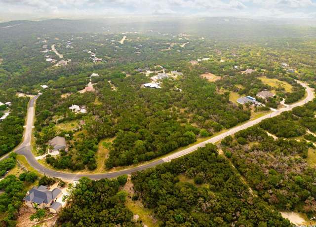 Property at 235 Hilltop Rdg, New Braunfels, TX 78132