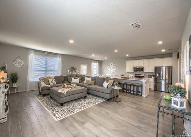 Property at 2520 Hiddenbrooke Trce, Seguin, TX 78155, 4 beds, 3 baths