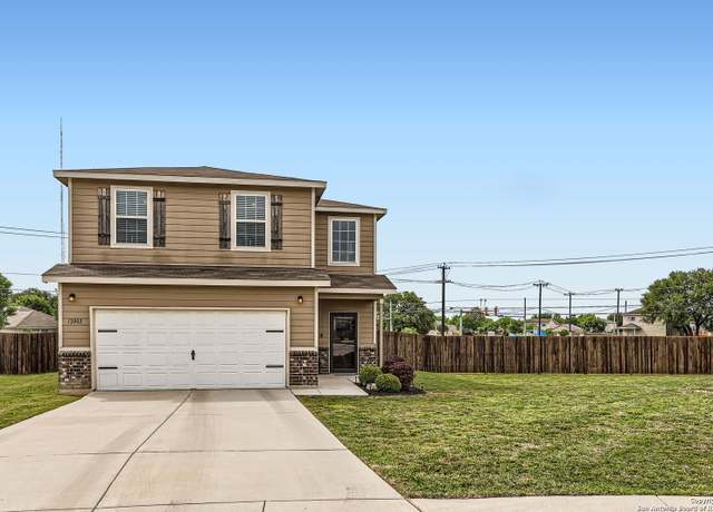 Property at 12002 Canyon Rock Ln, San Antonio, TX 78254, 3 beds, 2.5 baths