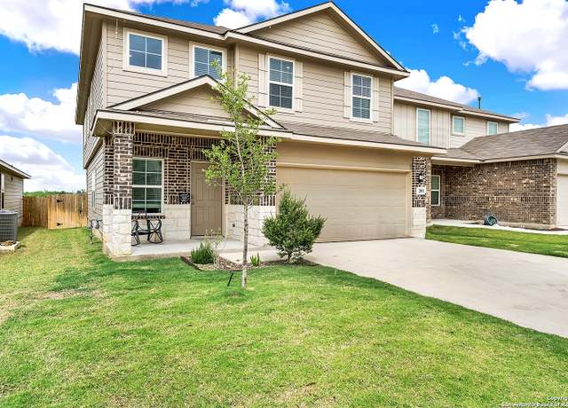 Property at 201 Legendary Trl, Floresville, TX 78114, 5 beds, 3 baths