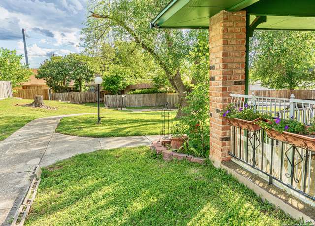 Property at 5003 Rustic Rdg, San Antonio, TX 78228, 3 beds, 2 baths
