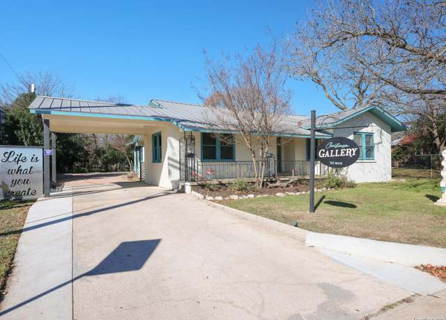 Property at 505 Main St, Blanco, TX 78606, 3 beds, 0.5 baths