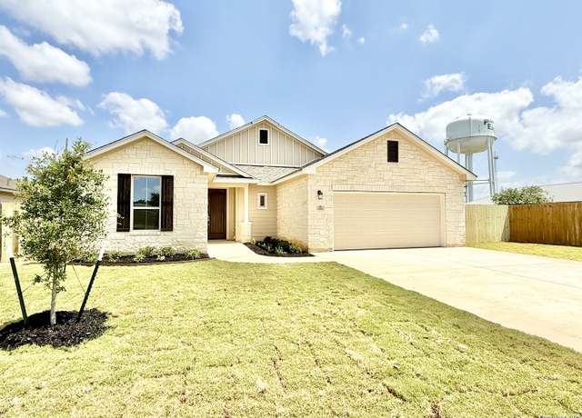 Property at 200 Valley Frg, Pleasanton, TX 78064, 4 beds, 3 baths