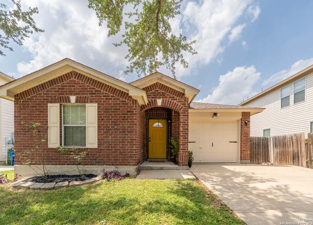 Property at 3972 Trinity Trl, New Braunfels, TX 78132, 2 beds, 2 baths