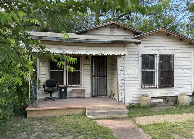 Property at 227 Noria St, San Antonio, TX 78207, 2 beds, 1 bath