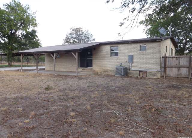 Property at 527 Dry Holw, La Vernia, TX 78121-4040, 2 beds, 2 baths