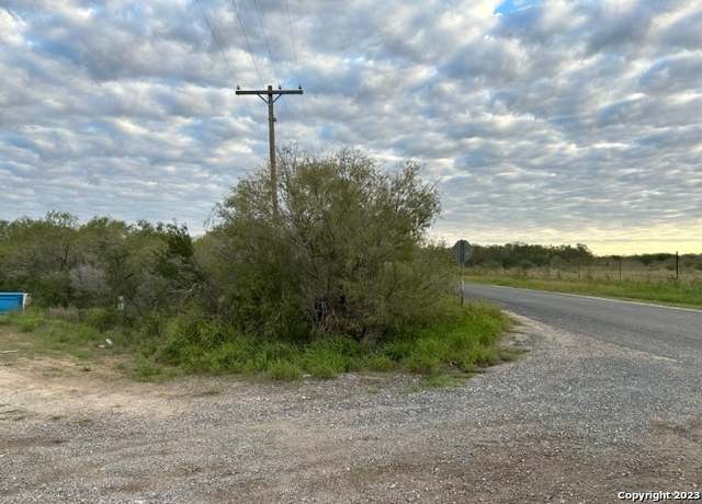 Property at 000 Christine Rd, Jourdanton, TX 78026