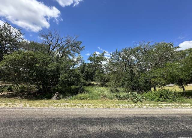 Property at 541 Airview Blvd, Sunrise Beach, TX 78643