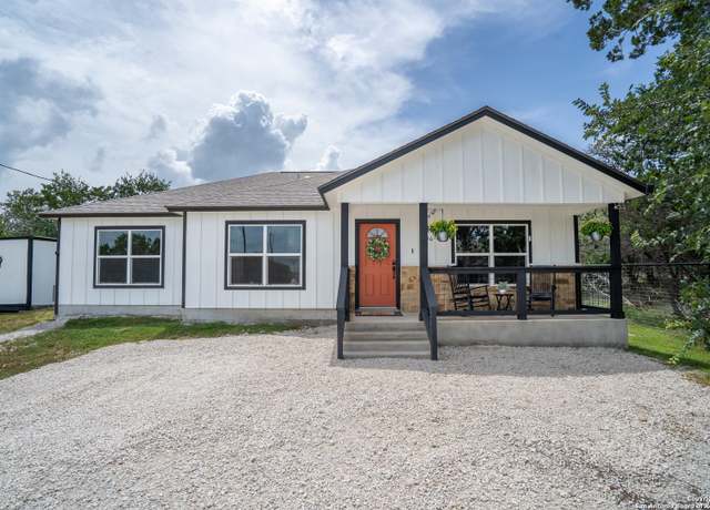 Property at 1056 Greenbriar, Canyon Lake, TX 78133, 3 beds, 2 baths