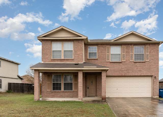 Property at 2063 Dragon Trl, New Braunfels, TX 78130-3088, 3 beds, 2.5 baths