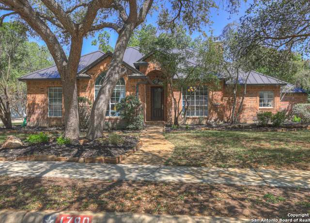 Property at 1780 Oak Frst, New Braunfels, TX 78132, 4 beds, 2.5 baths