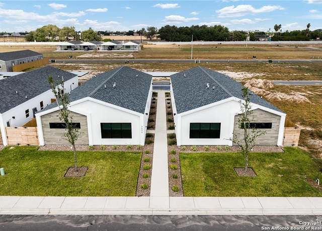 Property at 2700 Mockingbird Rd, Weslaco, TX 78596, 10 beds, 8 baths