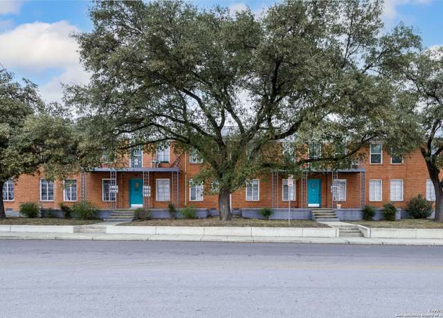 Property at 553 Club Dr, San Antonio, TX 78201-3770, 12 beds, 7 baths
