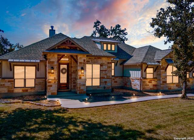 Property at 136 Wood Vly, Adkins, TX 78101, 4 beds, 2.5 baths