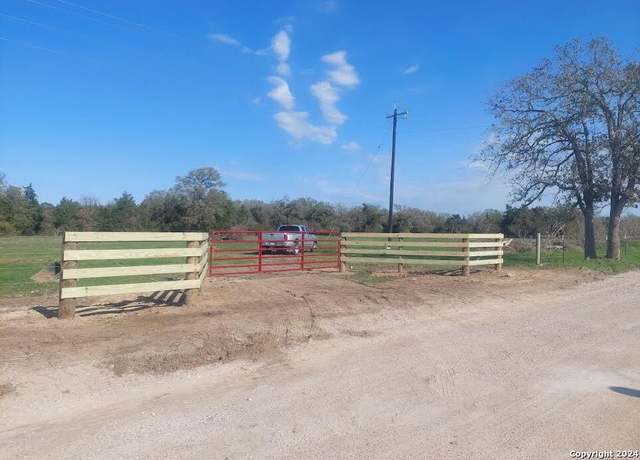 Property at 000 CR 401, Waelder, TX 78959