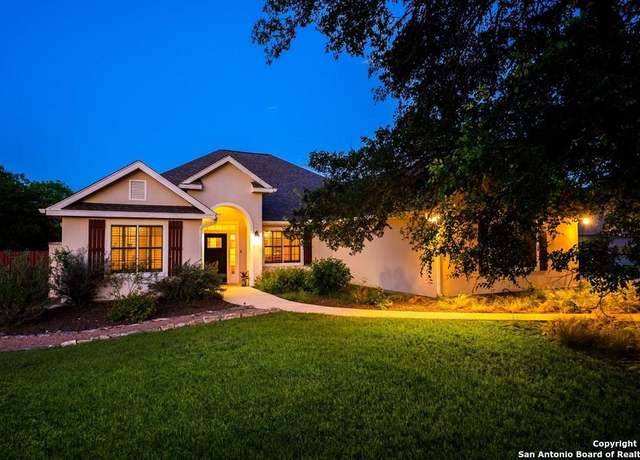 Property at 100 Glen Lakes Ct W, Ingram, TX 78025, 4 beds, 3.5 baths