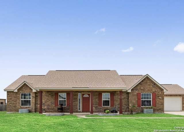 Property at 145 Gentle Breeze, Floresville, TX 78114, 3 beds, 2 baths