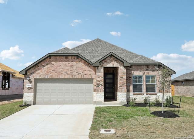 Property at 12621 Winding Butte, Schertz, TX 78154, 4 beds, 3 baths