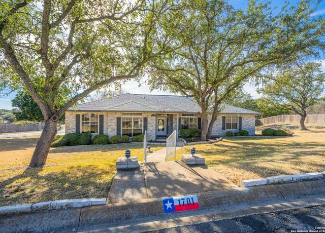 Property at 1701 Mountain Laurel, Kerrville, TX 78028-3807, 3 beds, 2.5 baths