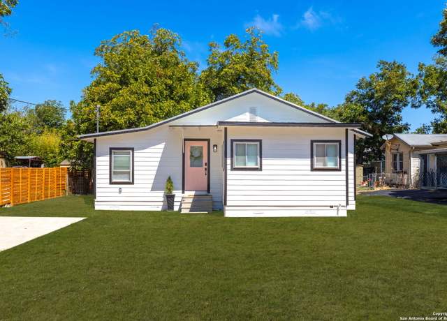 Property at 465 E Mather, New Braunfels, TX 78130, 3 beds, 2 baths