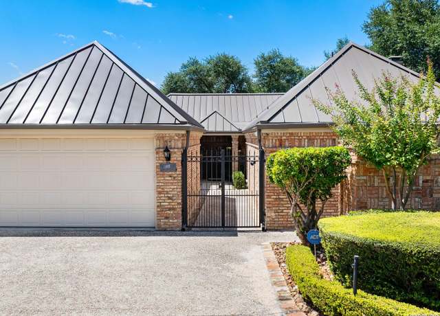 Property at 115 Westcourt Ln, San Antonio, TX 78257, 3 beds, 3 baths