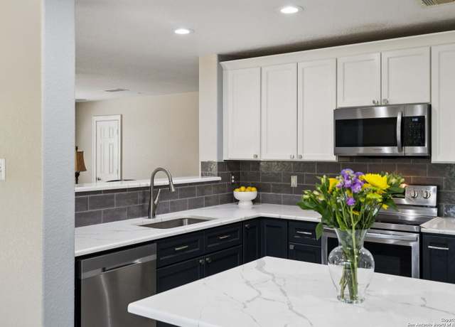 Property at 7811 Midnight Stage, San Antonio, TX 78255, 5 beds, 2.5 baths