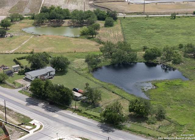 Property at 2097 FM 1044, New Braunfels, TX 78130