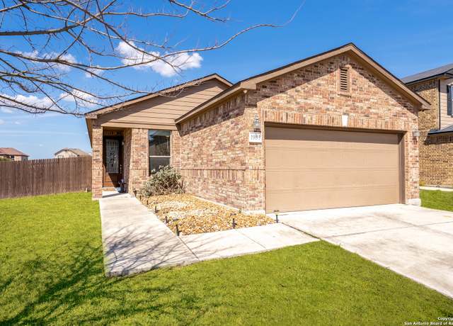 Property at 1983 Shire Mdws, New Braunfels, TX 78130, 3 beds, 2 baths