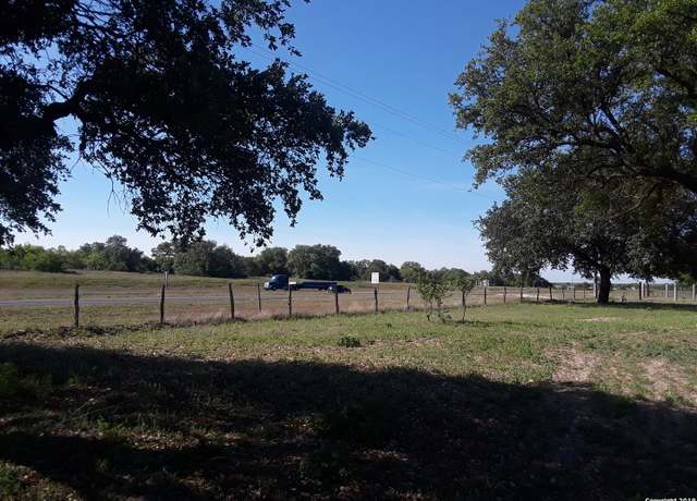 Property at 16611 N Interstate 35, Moore, TX 78057
