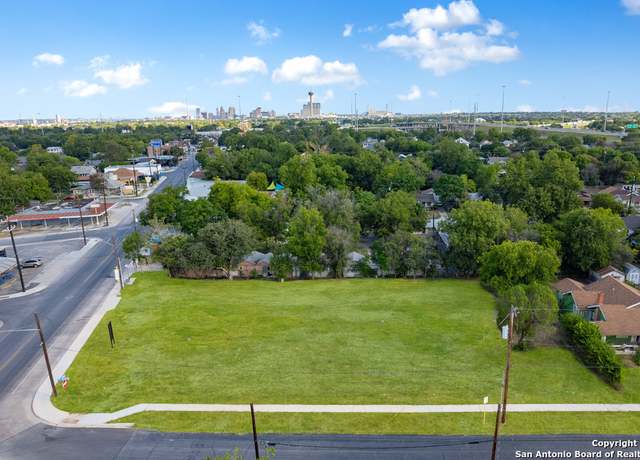 Property at 101 Glenwood Ct, San Antonio, TX 78210