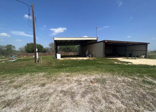 Property at 6144 Fm 1682, Leesville, TX 78122