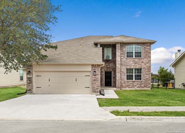 Property at 3727 Columbia, Cibolo, TX 78108, 5 beds, 2.5 baths