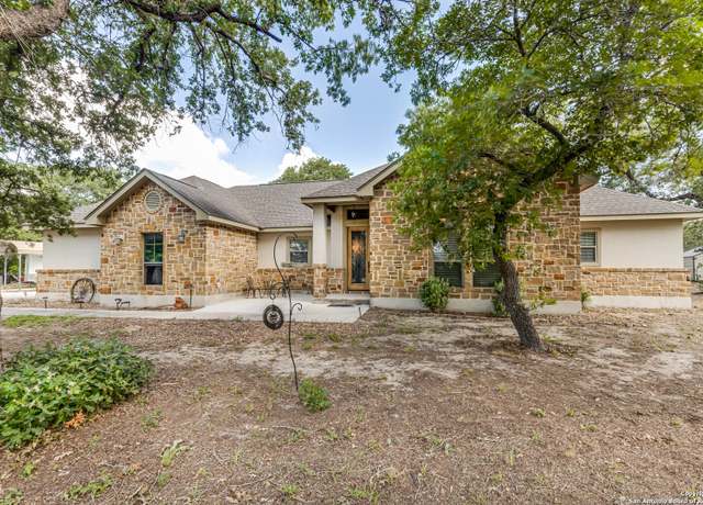 Property at 205 Sendera, La Vernia, TX 78121, 4 beds, 2 baths