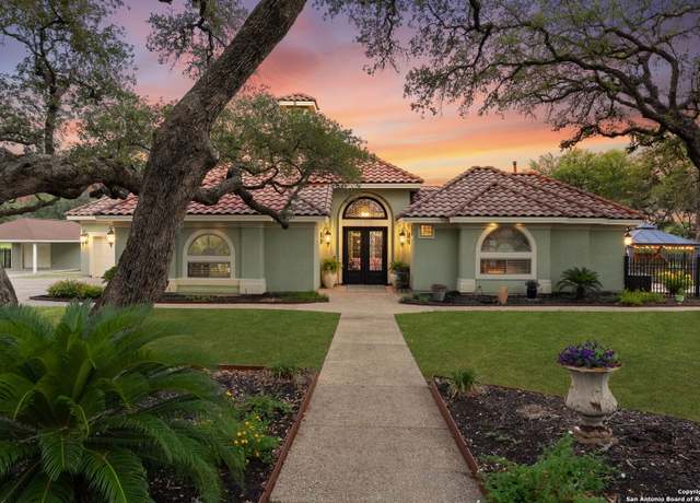 Property at 443 Rosewood Dr, La Vernia, TX 78121, 3 beds, 2.5 baths